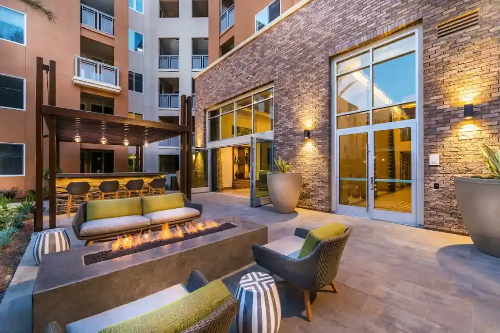 GS_Garrison_Ph_II_Clubhouse-4